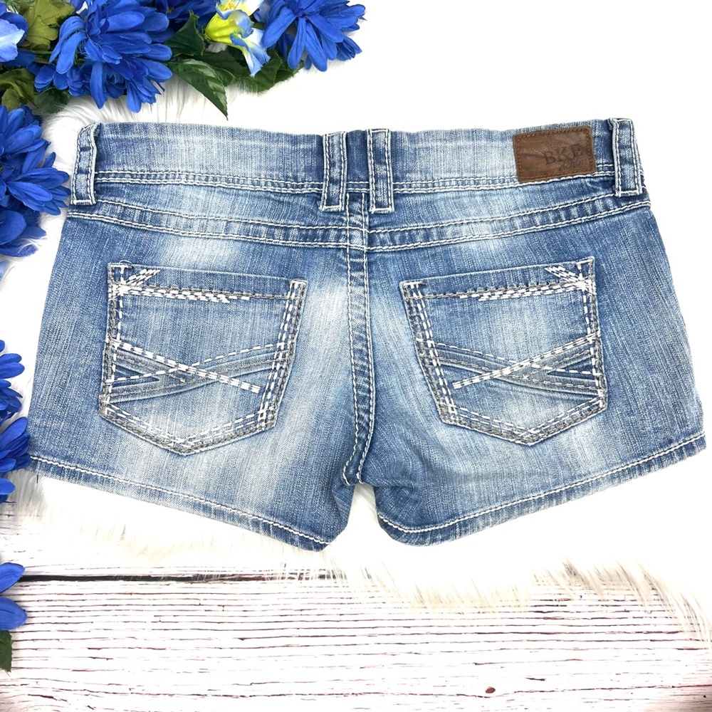 🔥CCO SALE! |•BKE•|  Stella Faded Low Rise Jeans Shorts Size 30